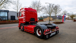 20260201-Tom-Holding-00058